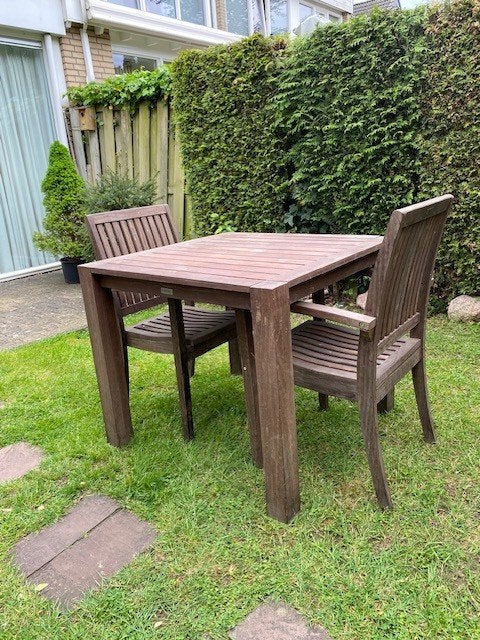 Hardhouten tuintafel met 2 stoelen., Gebruikt, Hardhout, Tuinset, Eettafel