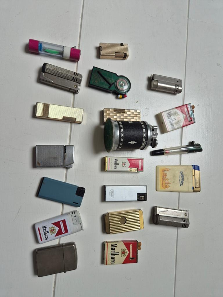 Lege aanstekers voor een verzamelaar, Verzamelen, Rookartikelen, Aanstekers en Luciferdoosjes, Ophalen of Verzenden, Gebruikt