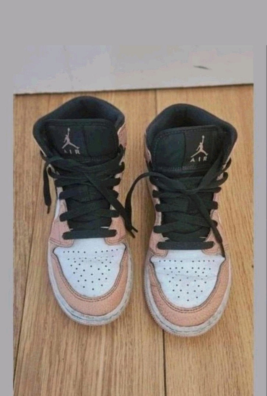 Jordan Air schoenen maat 37.5, Ophalen of Verzenden, Jordan, Sneakers of Gympen, Zo goed als nieuw