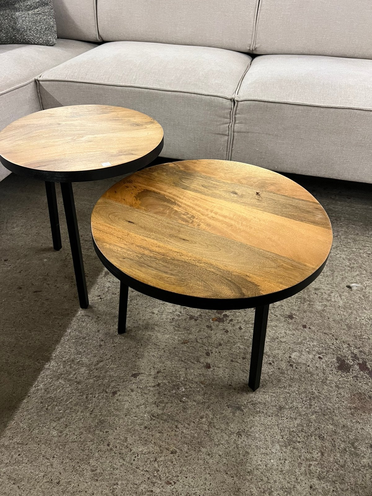 Bijzettafel set van 2, Ophalen, ., Rond, 50 tot 100 cm