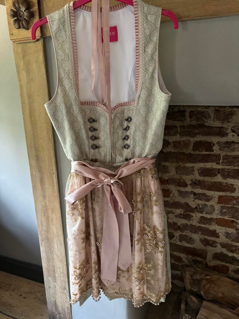Dirndl, Kleding | Dames, Ophalen of Verzenden, Zo goed als nieuw, Maat 42/44 (L), Overige thema's
