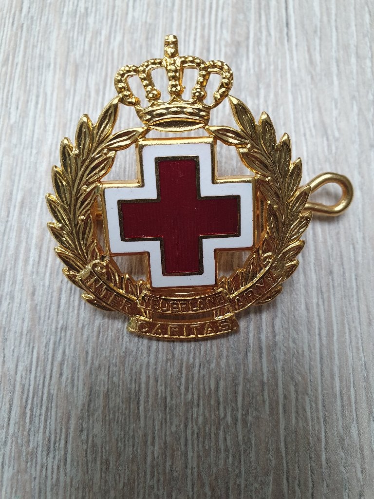 speld rode kruis, Ophalen of Verzenden, Overige soorten, Nederland, Embleem of Badge