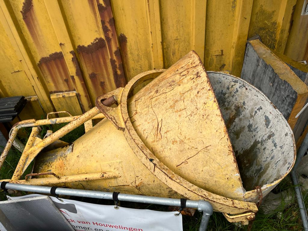 Kubel 500 liter BECO beton mortel betonkubel 400 750 1000, Ophalen of Verzenden, Gebruikt