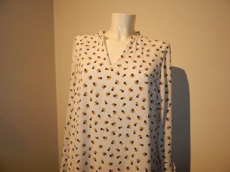 Essentiel Antwerp schattige jurk in printje afwerking roesje, Kleding | Dames, Maat 42/44 (L), Zo goed als nieuw, Essentiel Antwerp