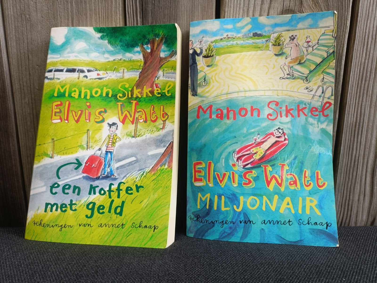 Boeken Elvis Watt Miljonair Elvis Watt een koffer met geld, Ophalen