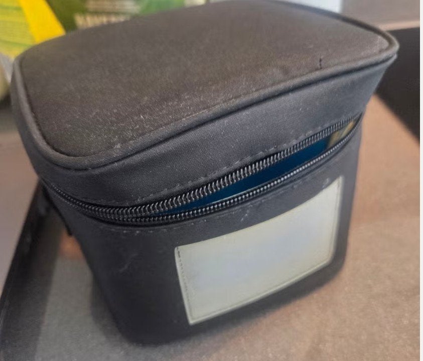 2 Medela koeltassen voor 4 flesjes incl koelelement, Medela, Overige typen, Ophalen of Verzenden, Zo goed als nieuw