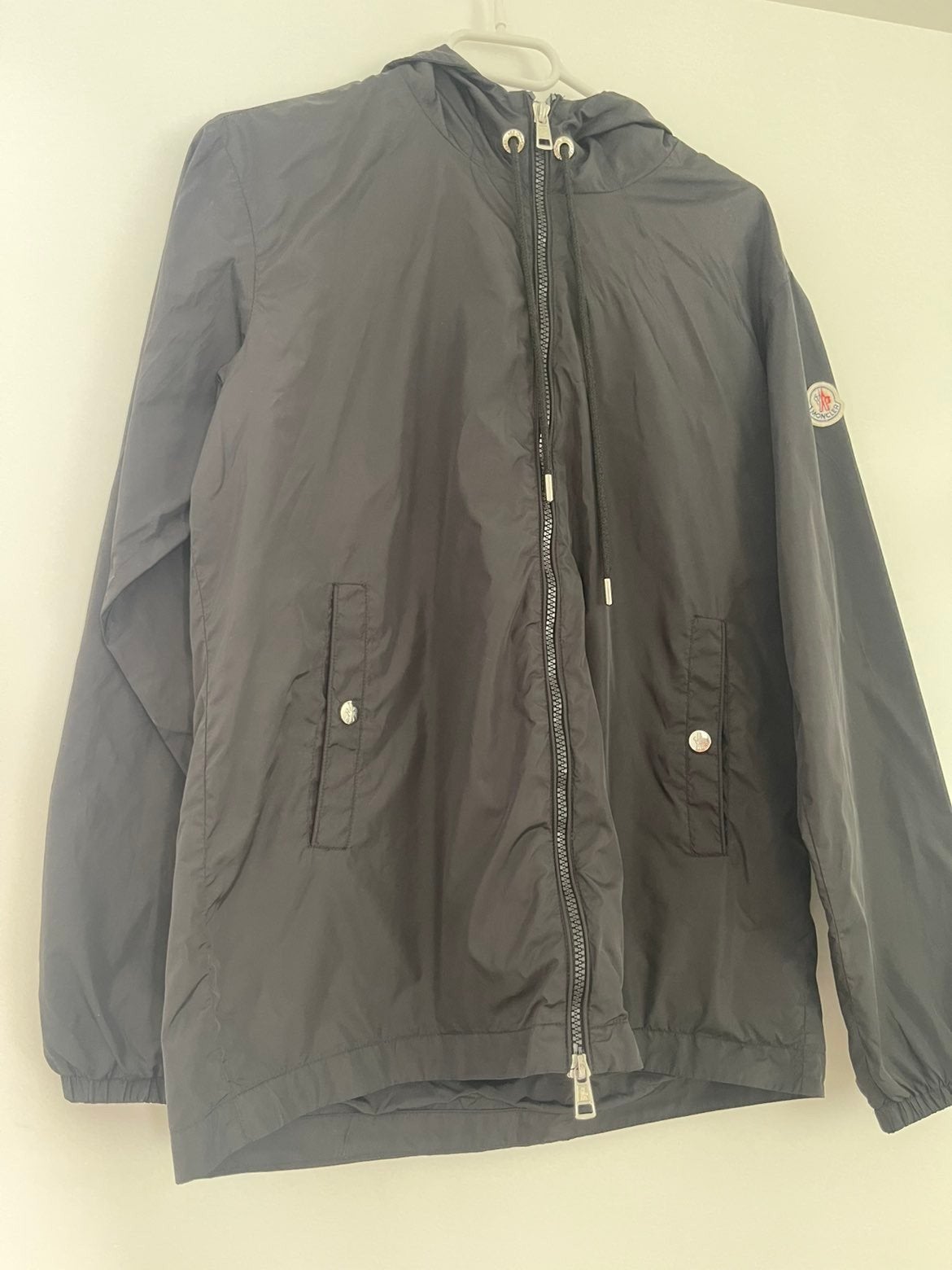 Zwarte Moncler jas maat M, Ophalen of Verzenden, Maat 48/50 (M), Zwart, Moncler