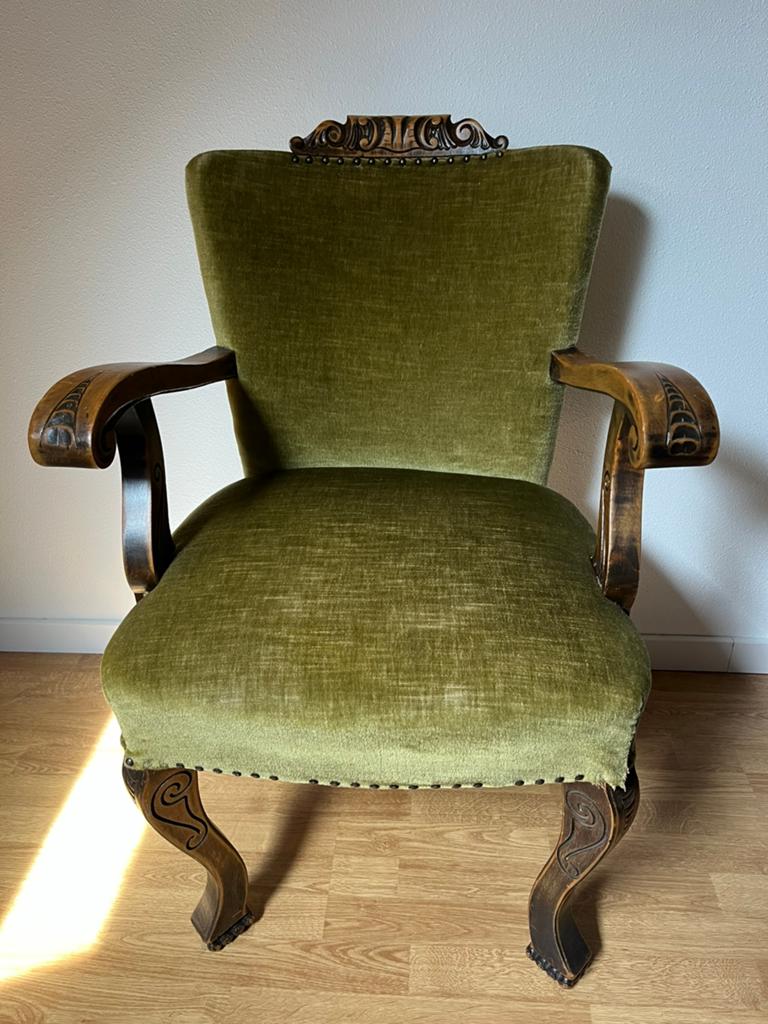 Antieke, brocante stoel, Ophalen