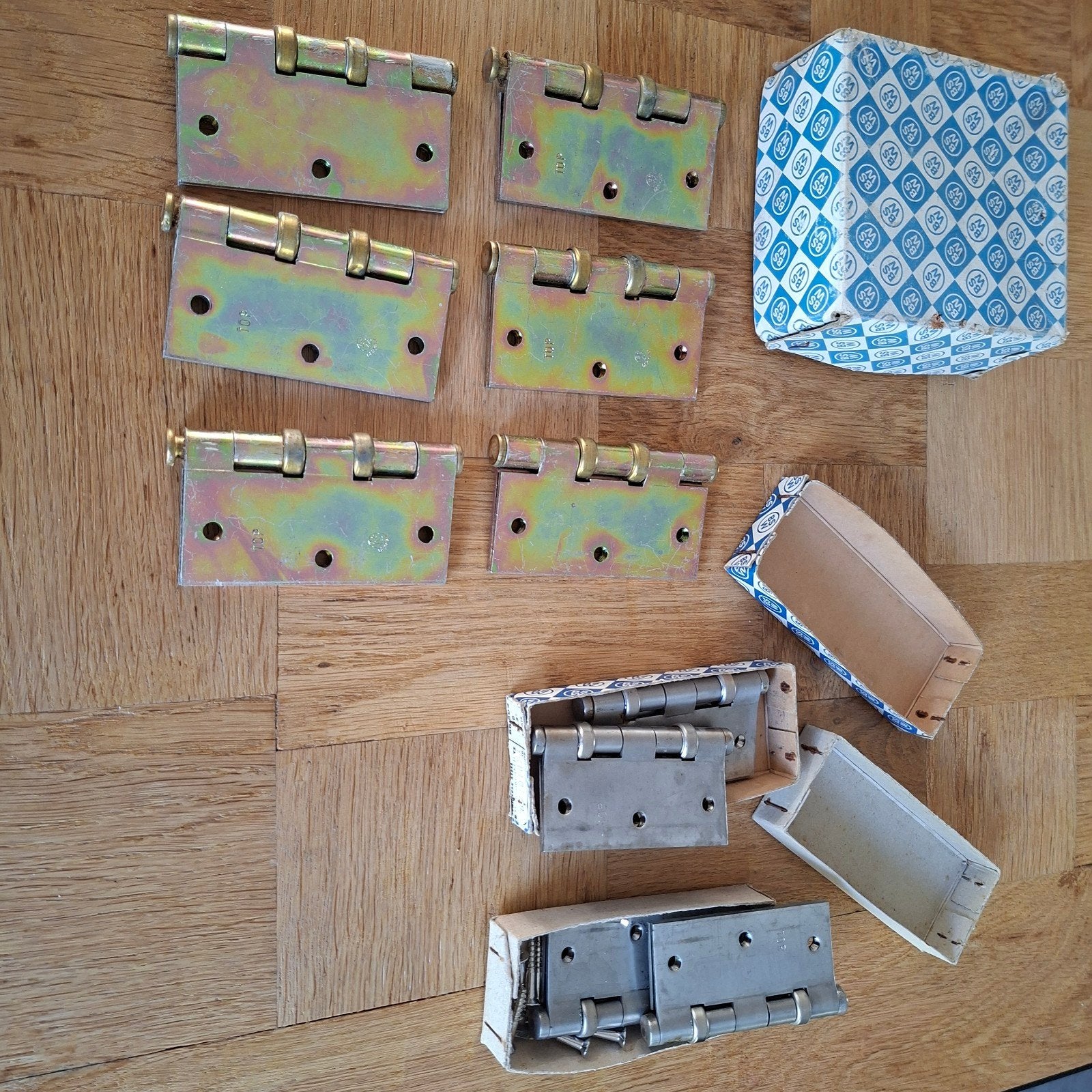 Partij nieuwe scharnieren: 6x 90x50mm en 4x RVS 85x45mm, Ophalen of Verzenden, Nieuw, Scharnier