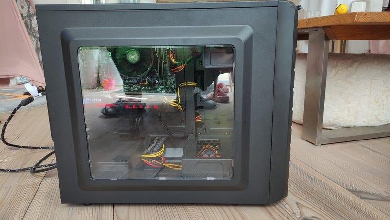 Gaming PC Ryzen 3200G 16GB GF1050Ti 4GB  RGB, Computers en Software, Ophalen, 256 GB, Zelf gebouwde pc, Zo goed als nieuw
