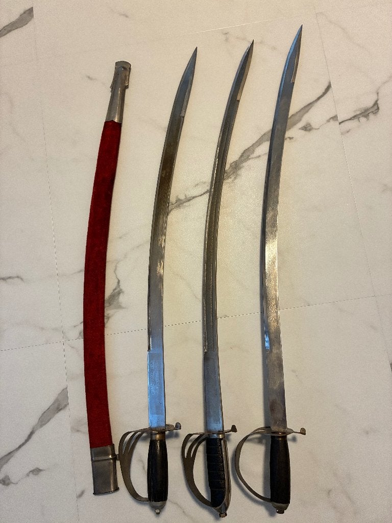 3 India sabels met 1 foudraal, en Turks sierzwaard, Ophalen of Verzenden, Overige soorten, Azië, Zwaard of Sabel
