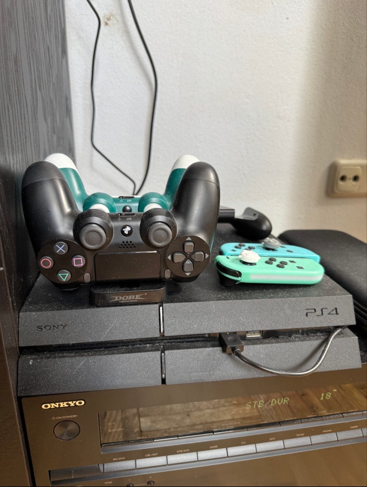 PS4 Original met firmware 11.00 (Jailbreak mogelijk), Ophalen, Met 2 controllers, Original, 500 GB