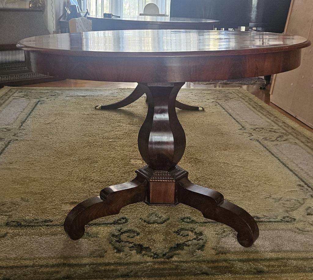 Mooie antieke ronde mahonie tafel, Ophalen