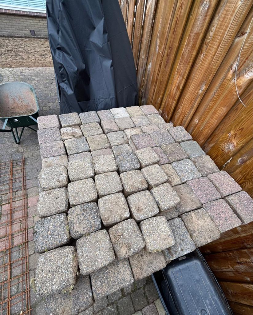 Gebruikte betonnen klinkers (GRATIS), Ophalen, Gebruikt, Klinkers, 10 m² of meer