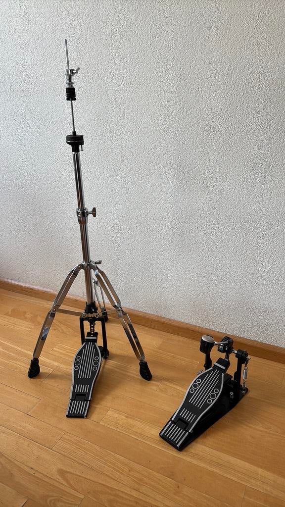 set voetpedalen drumstel: hihat standaard +basedrum pedaal, Ophalen of Verzenden, Zo goed als nieuw, Overige soorten