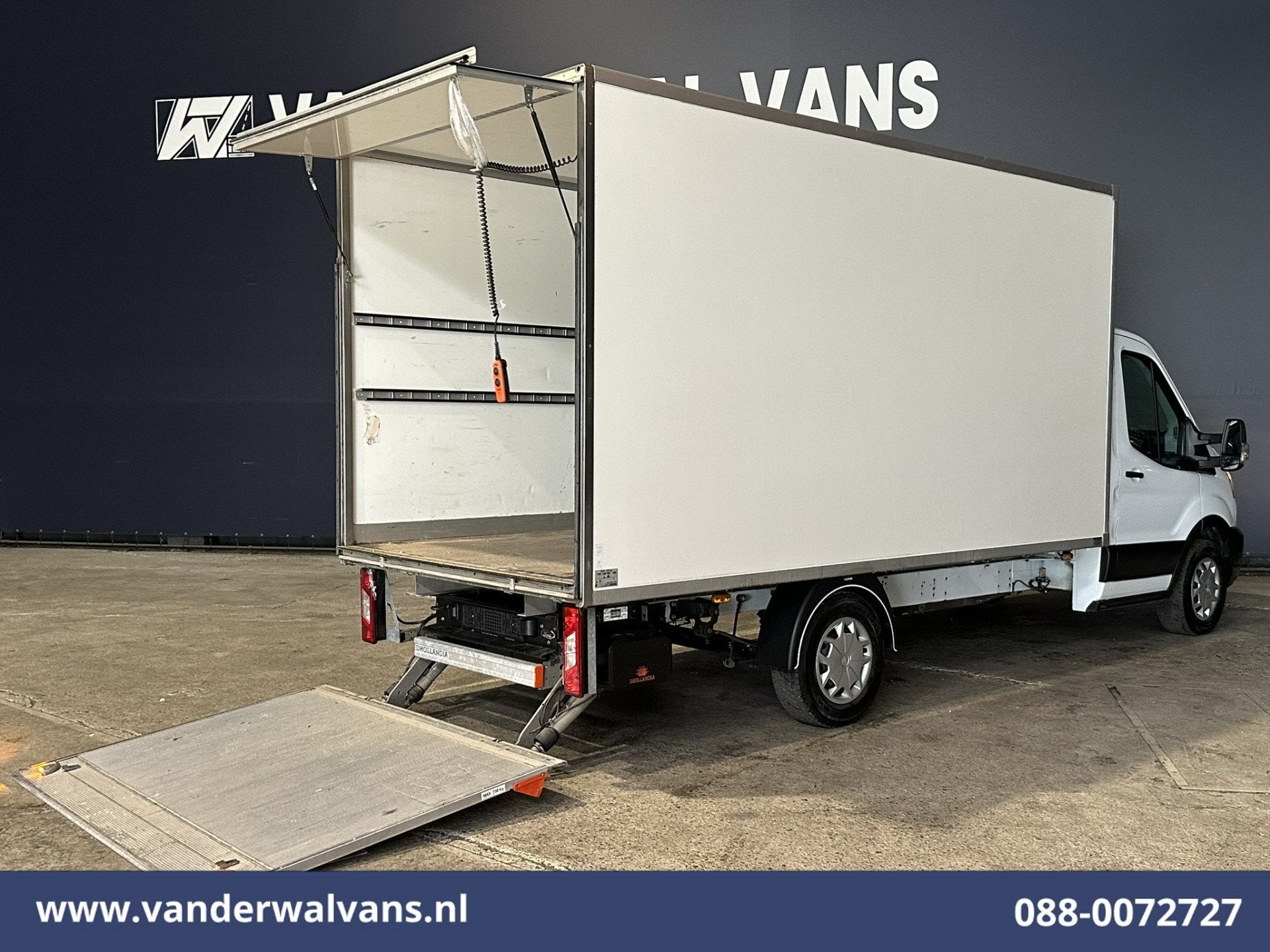 Ford Transit 2.0 TDCI 160pk Bakwagen Laadklep Euro6 Airco |, Auto's, Bestelauto's, Voorwielaandrijving, Dealer onderhouden, Stof