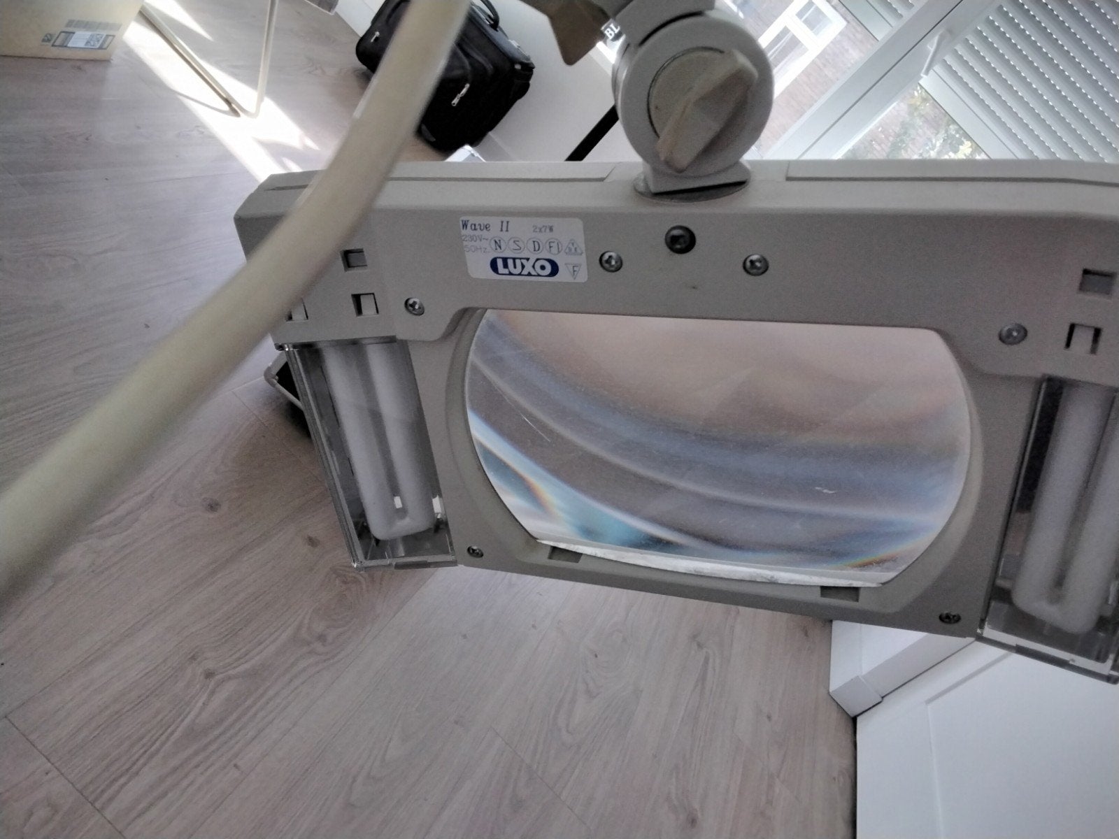 Luxo vergrootglas lamp op statief - Wave II, Ophalen, Gebruikt, Grijs, Metaal