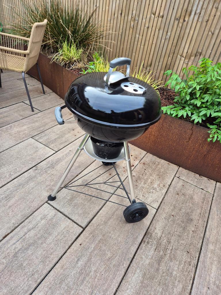 Weber Compact Kettle Kogelbarbecue - 47 cm, Tuin en Terras, Houtskoolbarbecues, Ophalen