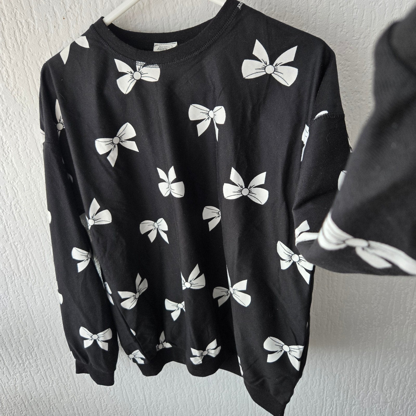 Zwart-witte strikjes trui maat 146/152, Gebruikt, Made to be happy by KIK, Meisje, Trui of Vest