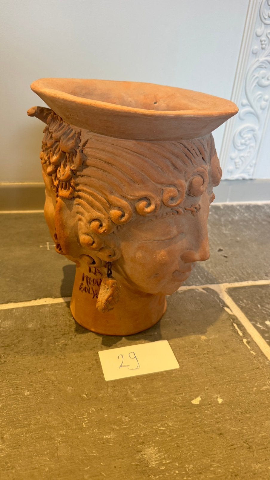 Unieke Handgemaakte Hoofdvaas Atelier La Medusa, Bolsena, Ophalen, Rond, Zo goed als nieuw, Aardewerk