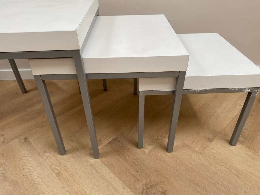 IKEA Klubbo Set van 3 stevige bijzettafels, Ophalen, Minder dan 45 cm, Minder dan 55 cm, Gebruikt