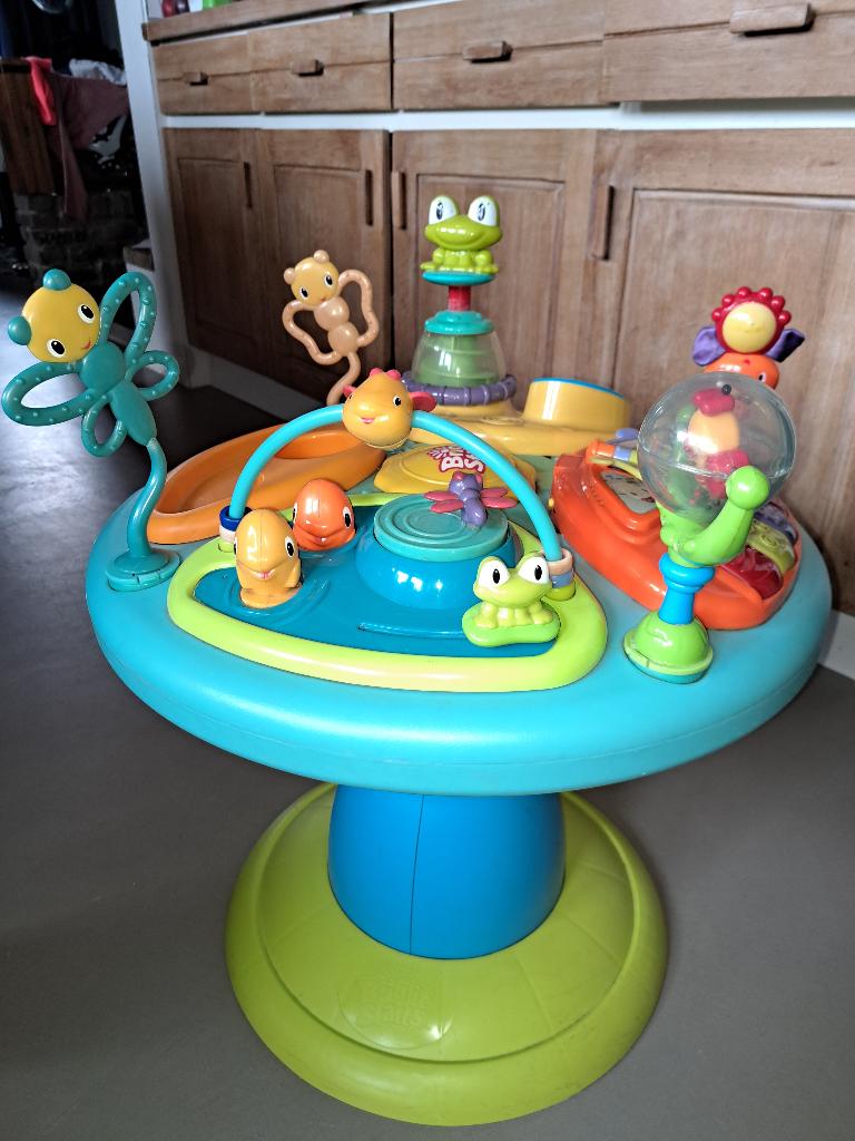Stevige speeltafel met muziek, Ophalen, Gebruikt