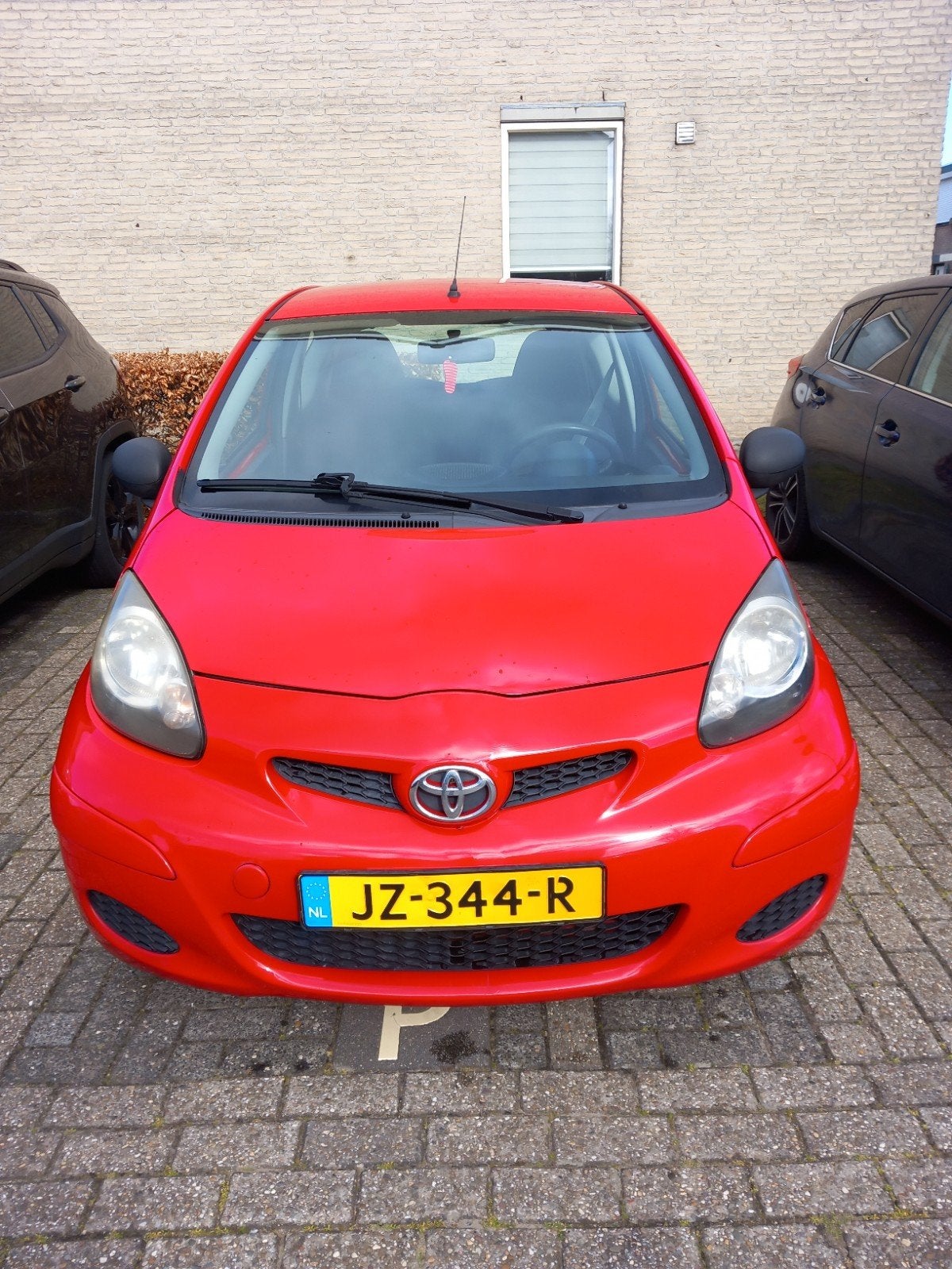 Toyota aygo, Particulier, Rood, Te koop, Benzine