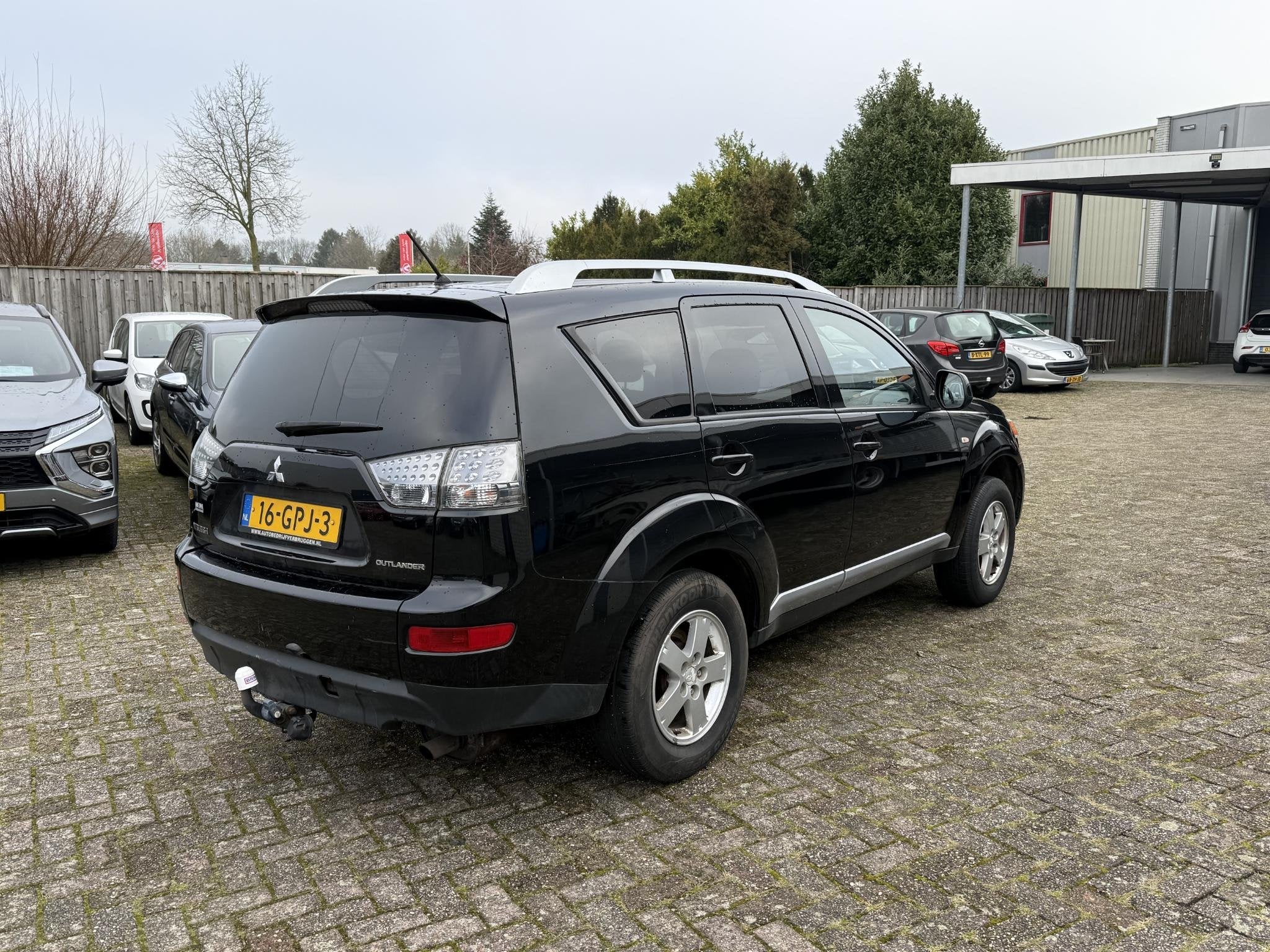 Mitsubishi Outlander 2.4 Intro Edition 2WD | HANDELSPRIJS |, Auto's, Voorwielaandrijving, Stof, 4 cilinders, 1465 kg