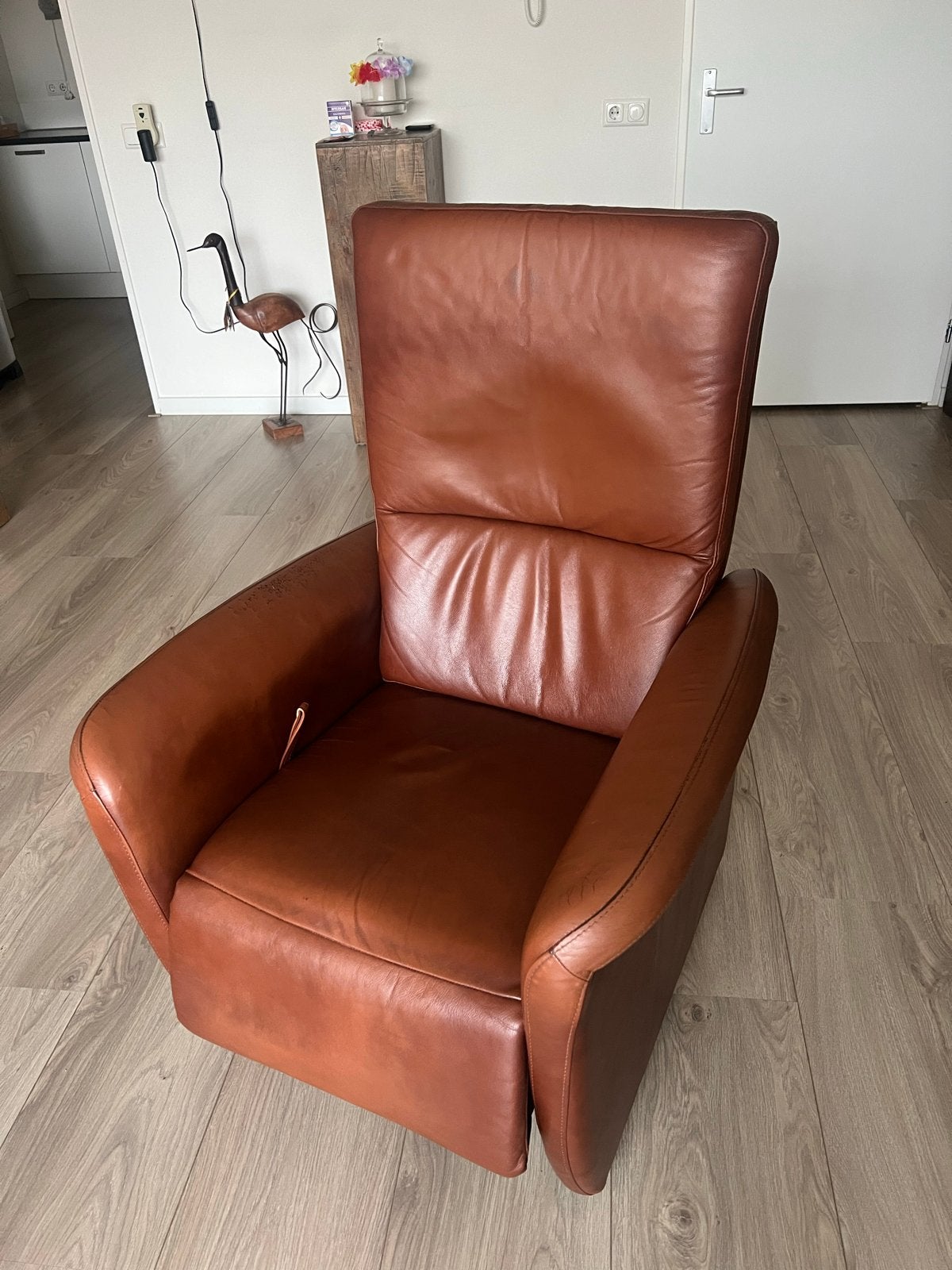 Foto 6 van Comfortabele leren relaxfauteuil - Cognacbruin