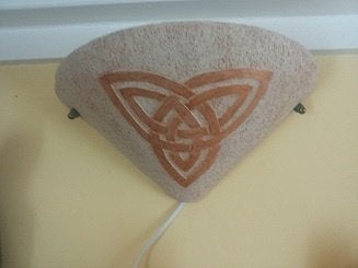wandlamp keramiek (d) met keltisch motief, Ophalen, Nieuw