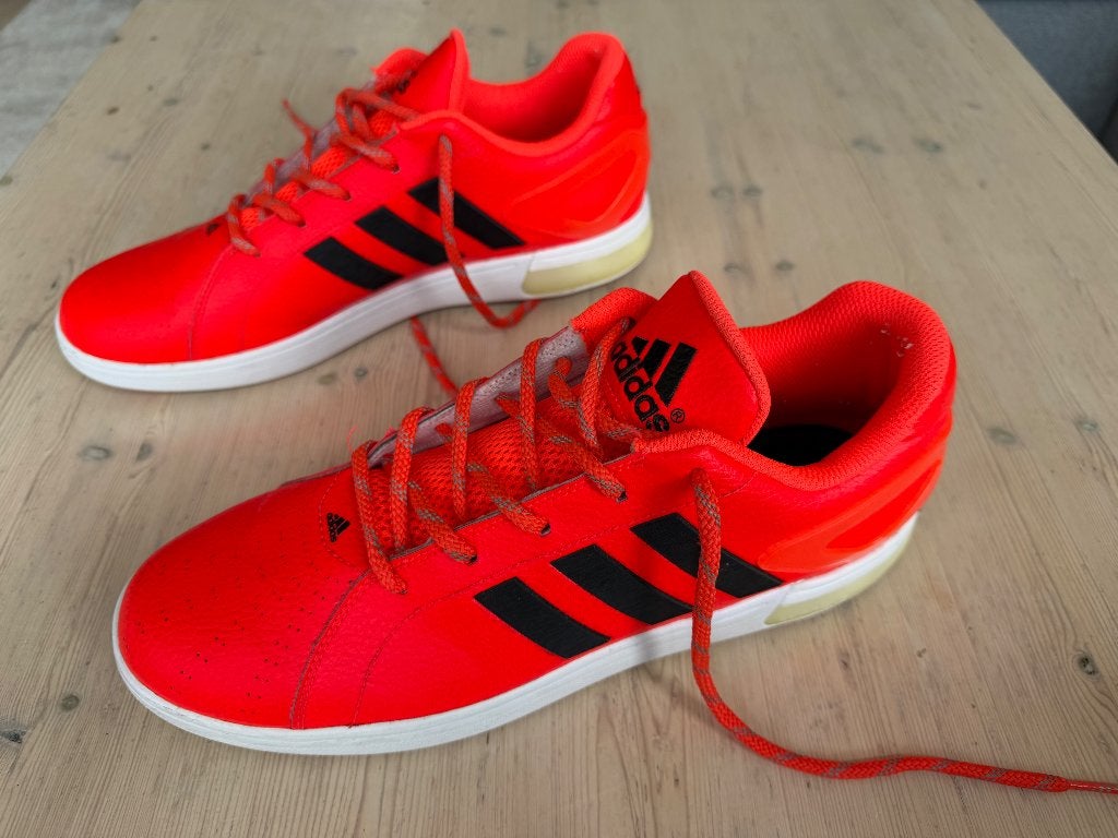 Adidas schoenen maat 48, Kleding | Heren, Overige kleuren, Sportschoenen, Ophalen of Verzenden, Adidas