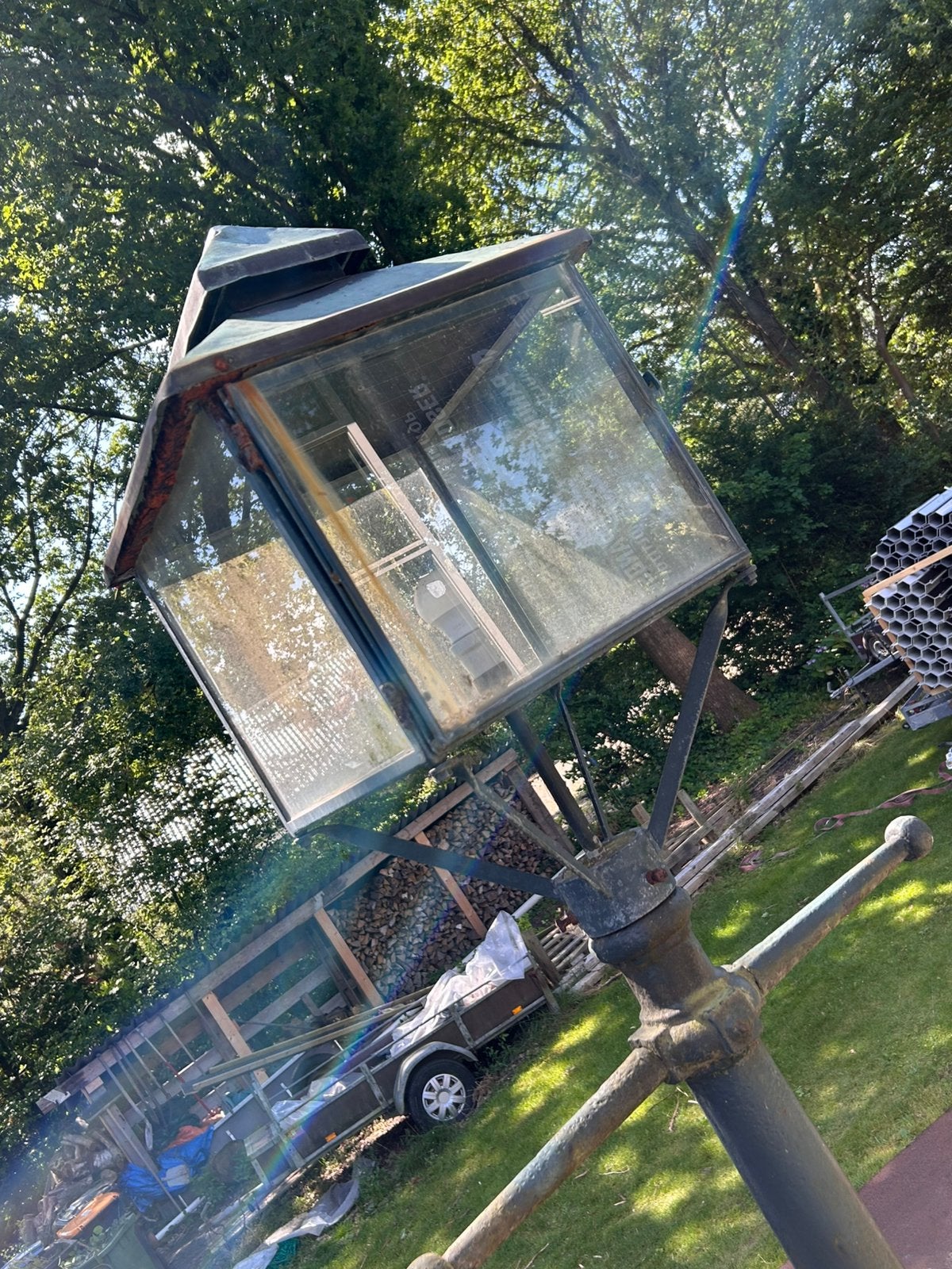 Oude gietijzeren lantaarnpaal, Ophalen, Gebruikt, Staande lamp, Netvoeding