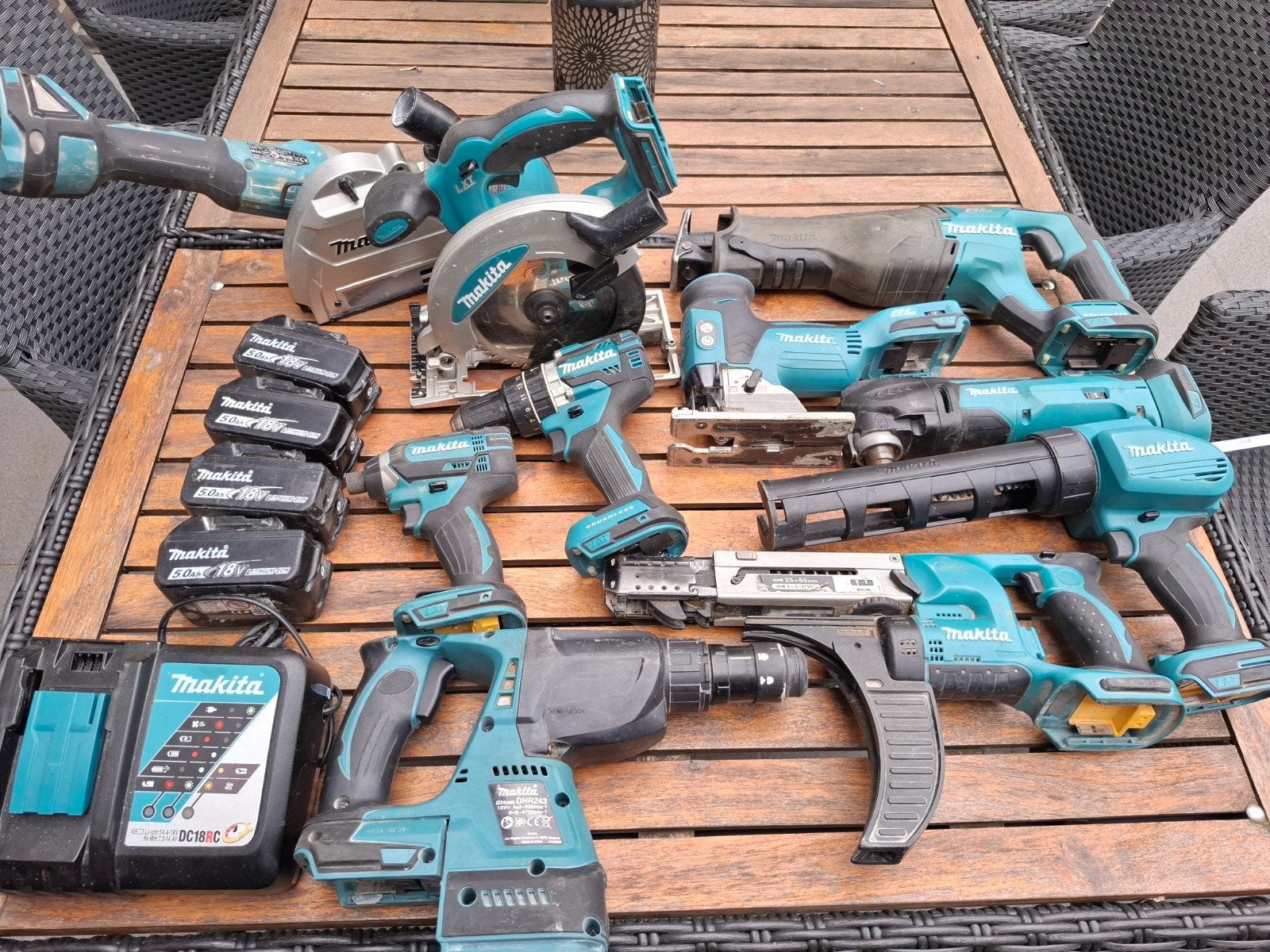 Makita 18v, Ophalen