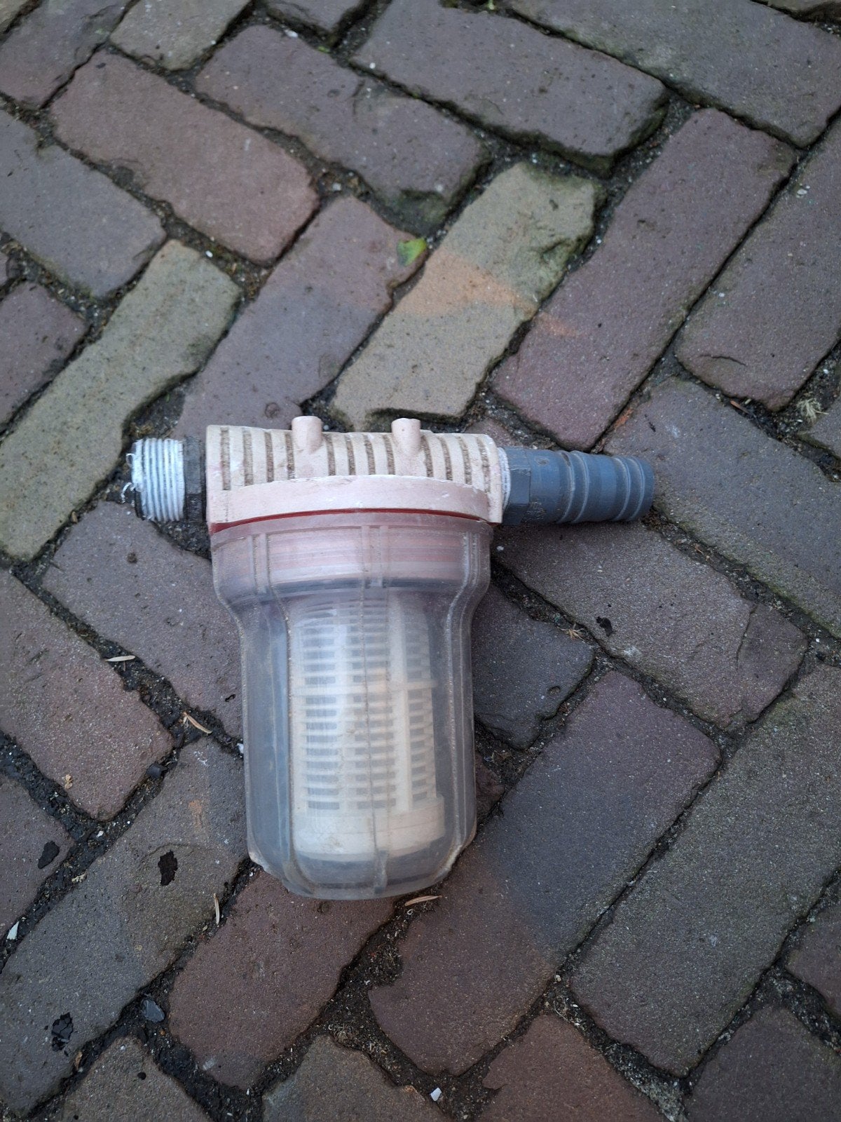 Filter voor een pomp, Ophalen