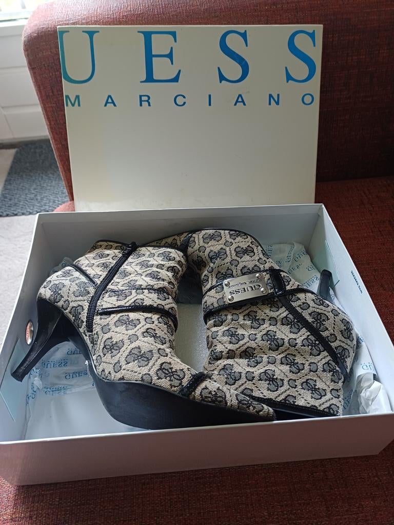 Hele mooie Guess schoenen, Ophalen of Verzenden, Nieuw, Zwart, Schoenen met hoge hakken