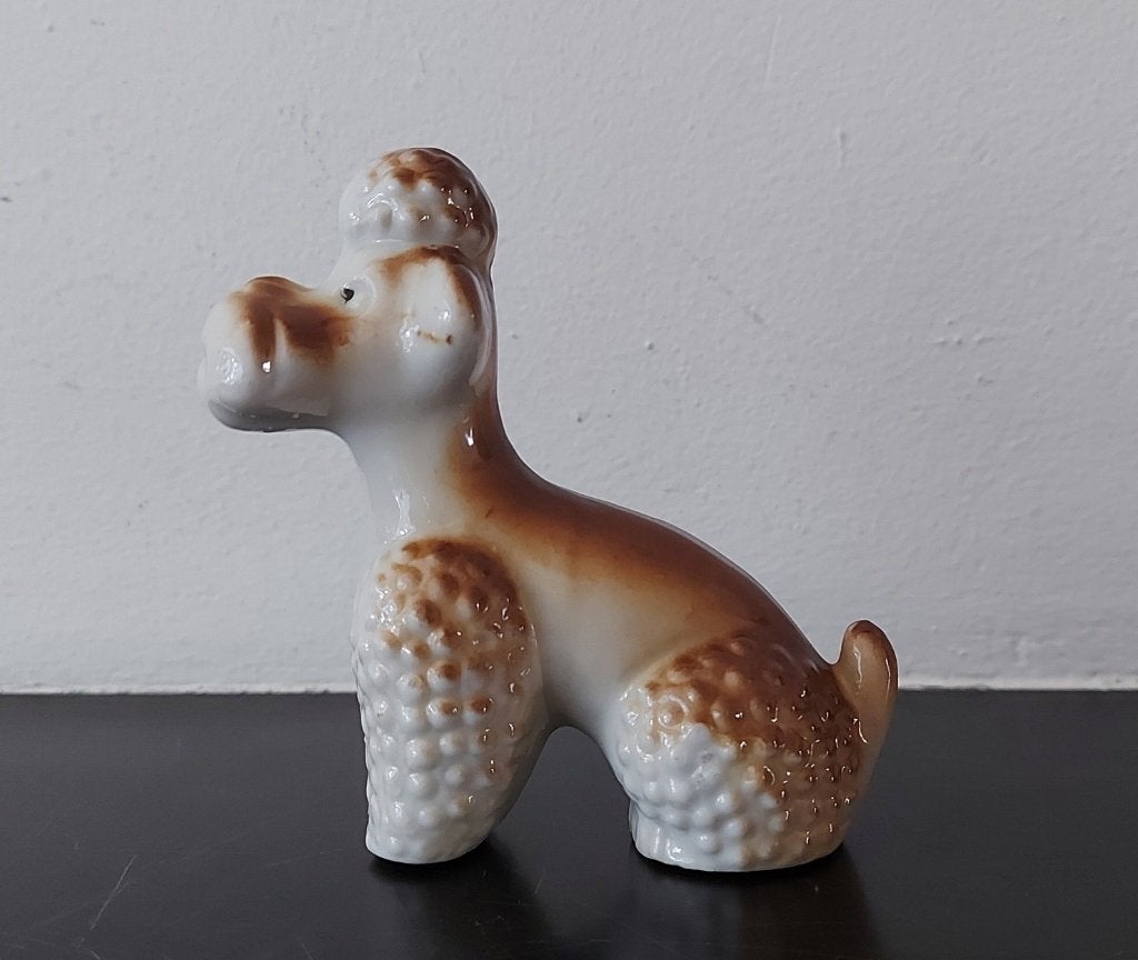 Vintage beeldje porselein poedel hond, Ophalen of Verzenden, Zo goed als nieuw, Dier