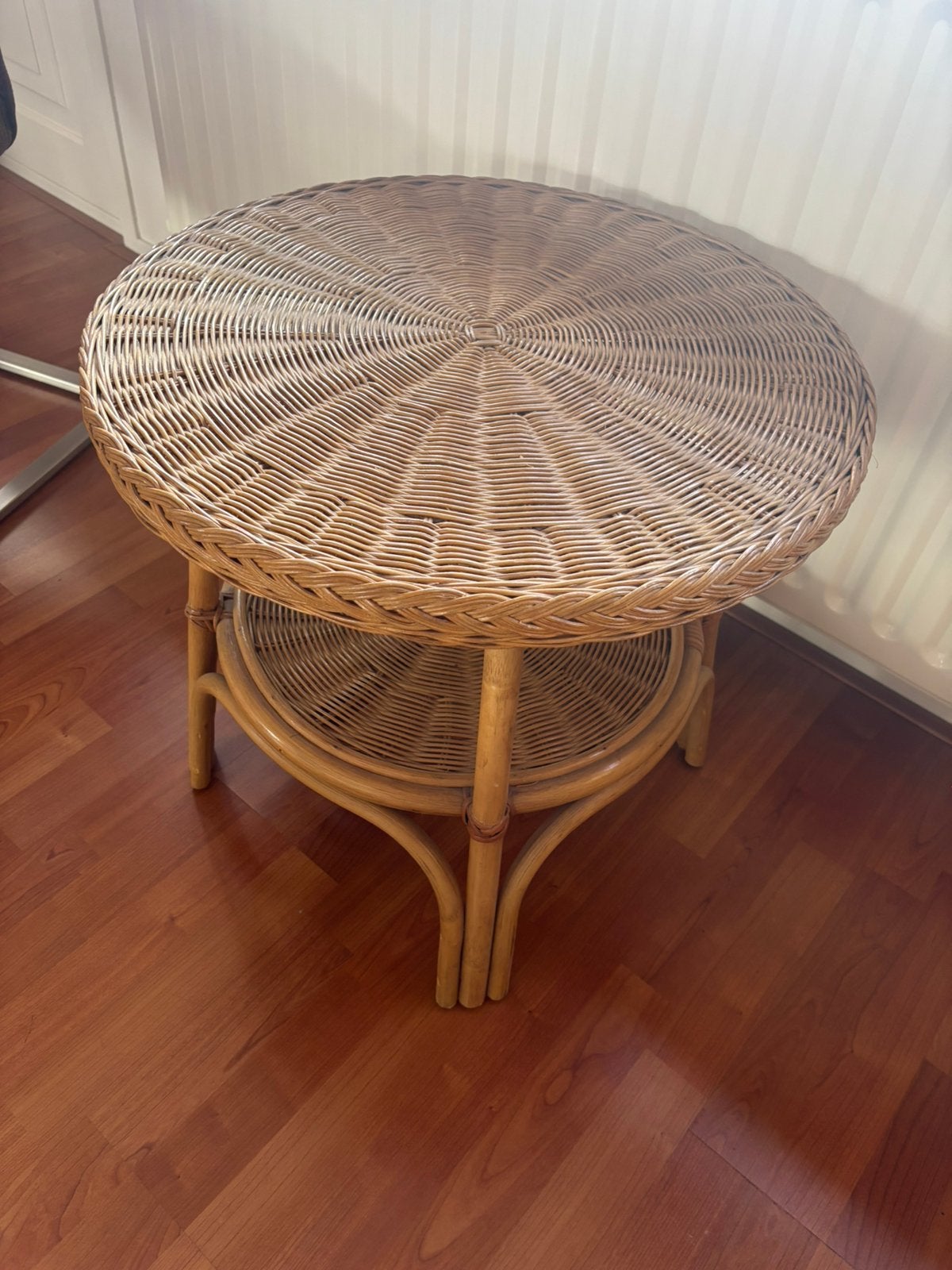 Bijzettafel rotan, Huis en Inrichting, Ophalen, Gebruikt, Rond, 50 tot 100 cm