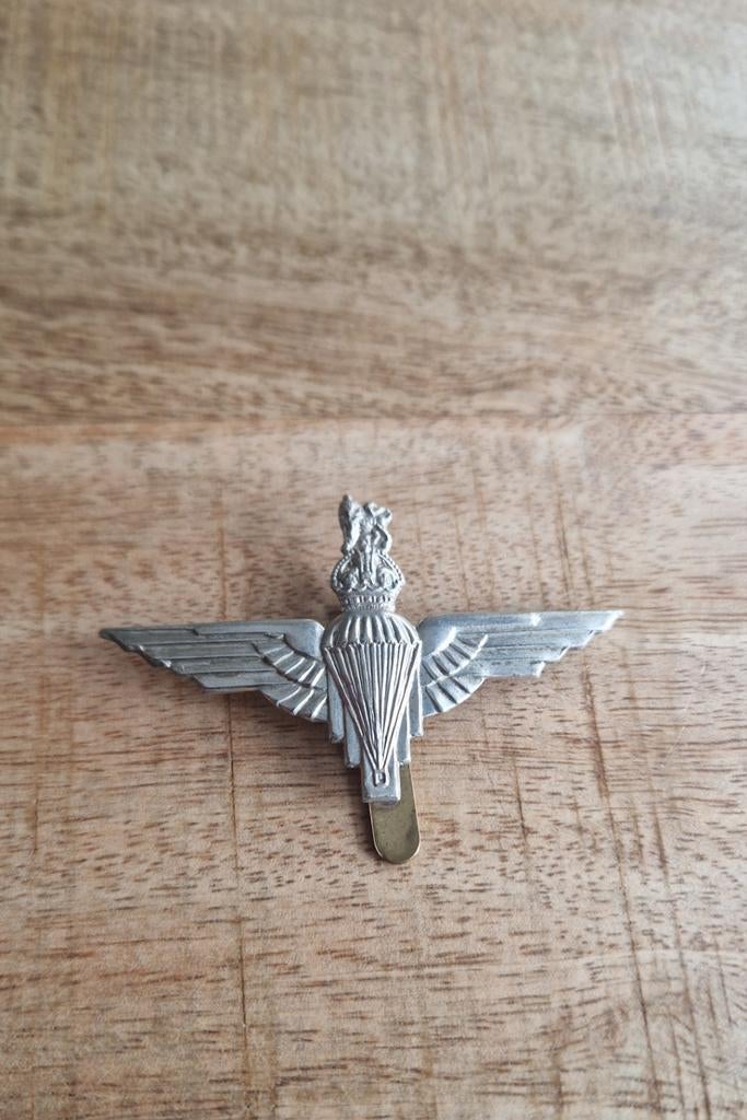 Parachute Regiment capbadge ww2, Ophalen of Verzenden, Engeland