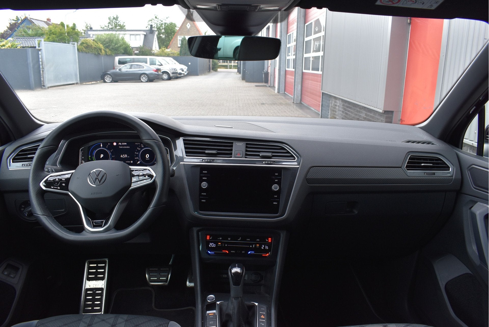 Volkswagen Tiguan 1.4 TSI eHybrid R-Line Business+ Virtual c, 1716 kg, Euro 6, 4 cilinders, Alcantara