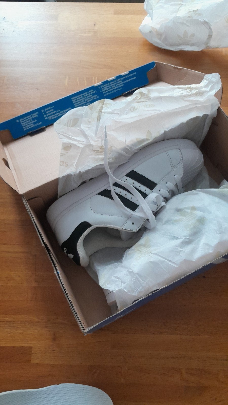 Adidas Superstar sneakers wit/zwart - Maat 40, Wit, Nieuw, Ophalen of Verzenden, Sneakers of Gympen