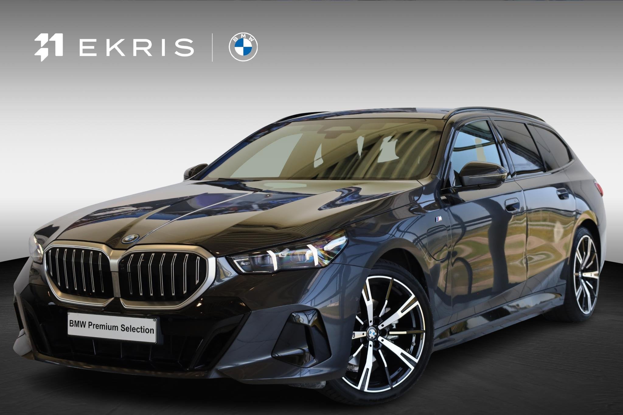 BMW 5 Serie Touring 530e xDrive | M Sportpakket | Panorama D, Auto's, Automaat, Gebruikt, 4 cilinders, Met garantie (alle)