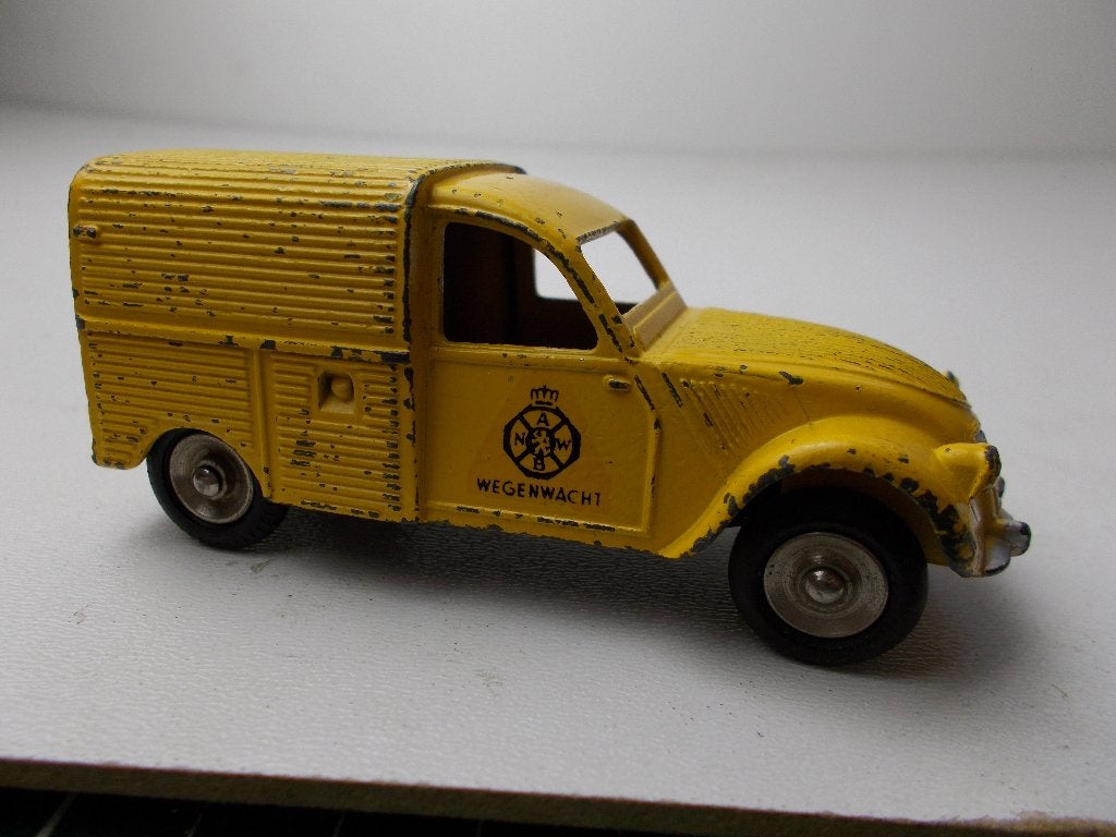 1965 Dinky Toys 25D CITROEN 2CV ANWB WEGENWACHT +Deurtje (F), Ophalen of Verzenden, Zo goed als nieuw, Auto, Dinky Toys