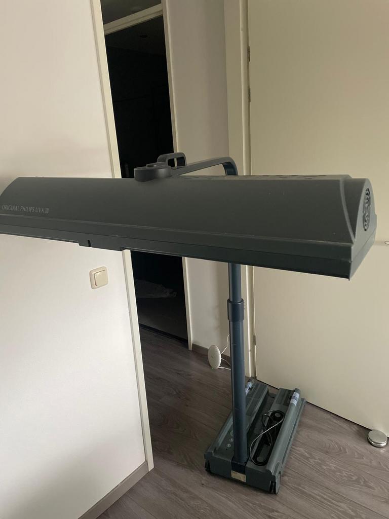 Philips zonnebank inklapbaar, Witgoed en Apparatuur, Ophalen, Gebruikt, Zonnebank enkelzijdig, Minder dan 10 lampen