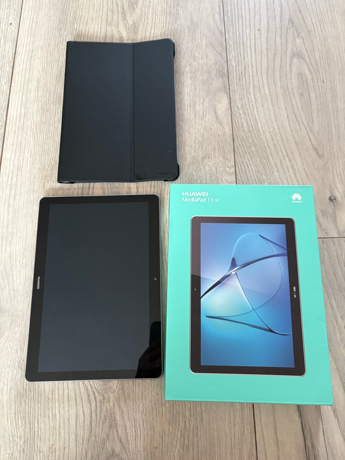 Huawei MediaPad T3 10 - Tablet met hoes, 10 inch, Gebruikt, Gps, Ophalen of Verzenden