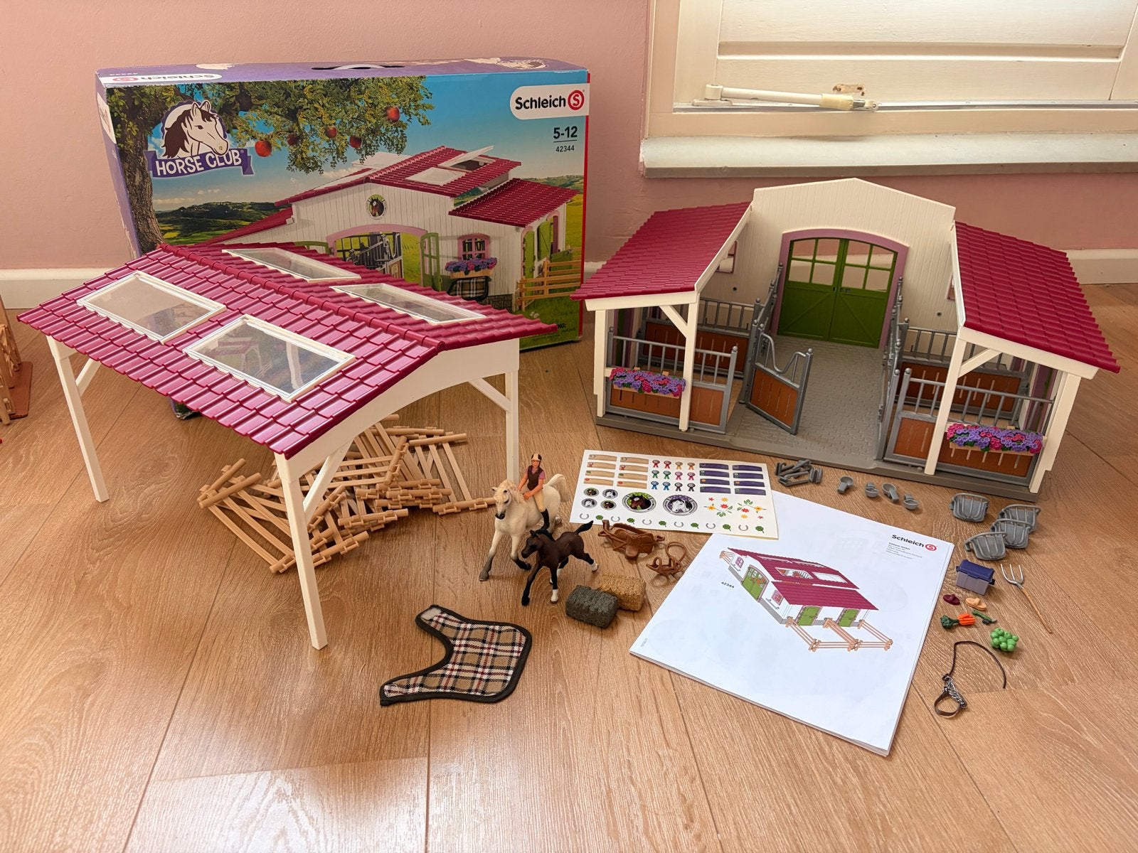 Schleich Horse Club Grote Paardenstal met accessoires, Kinderen en Baby's, Speelgoed | Overig, Ophalen, Zo goed als nieuw, Jongen of Meisje