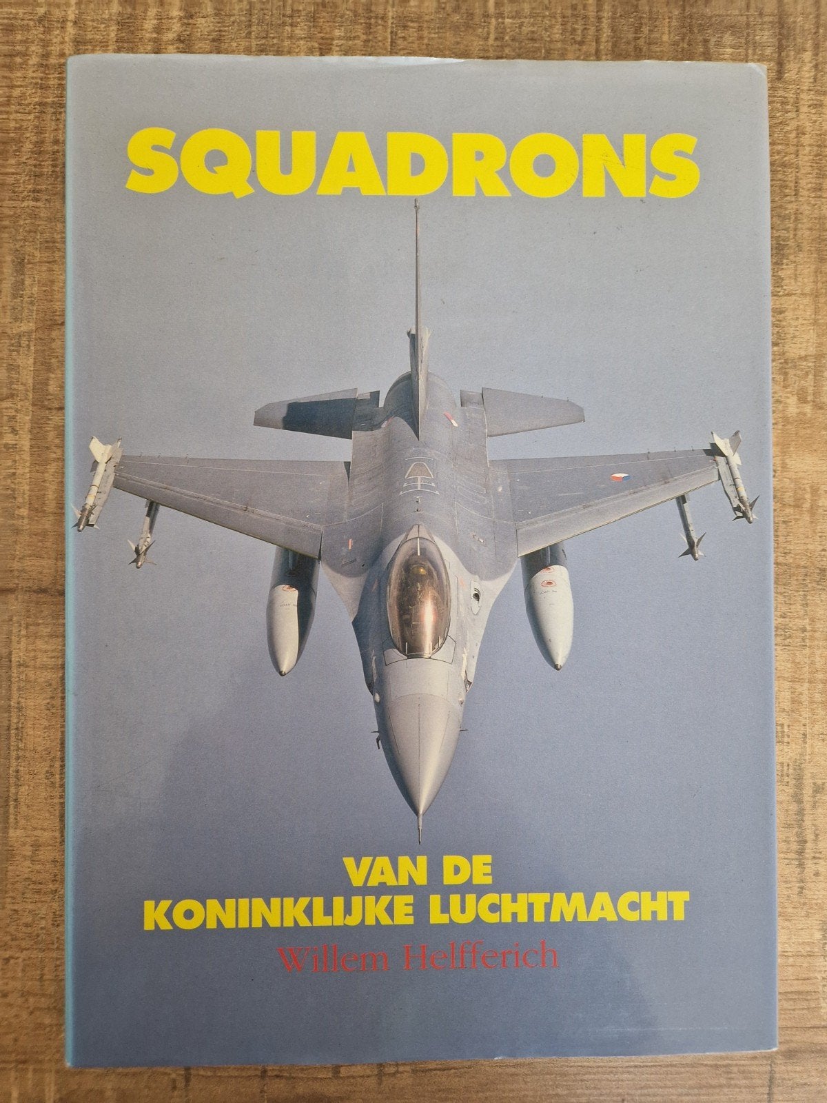 Squadrons van de Koninklijke Luchtmacht - Mooi exemplaar, Zo goed als nieuw, 1945 tot heden, Luchtmacht, Willem Helfferich