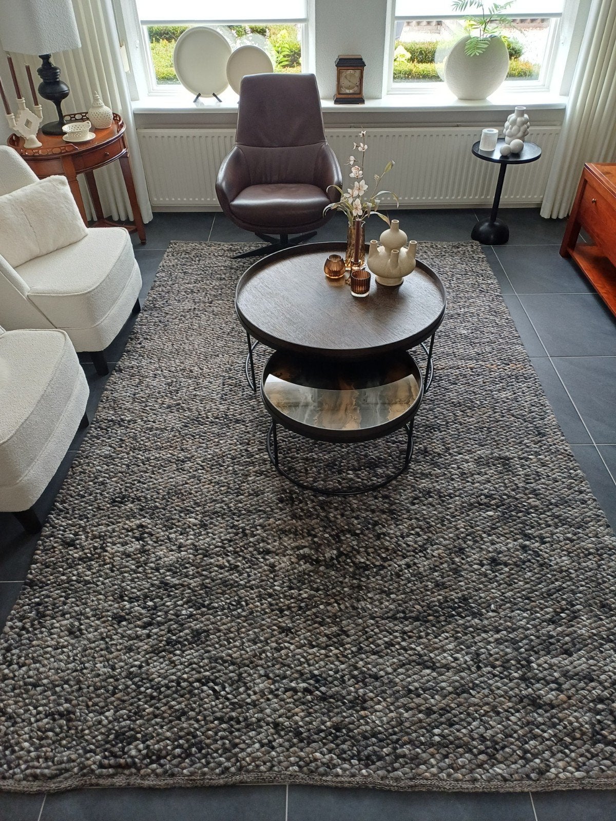 Mooie kleed karpet vloerkleed, Huis en Inrichting, Stoffering | Tapijten en Kleden, Ophalen, 200 cm of meer, Zo goed als nieuw