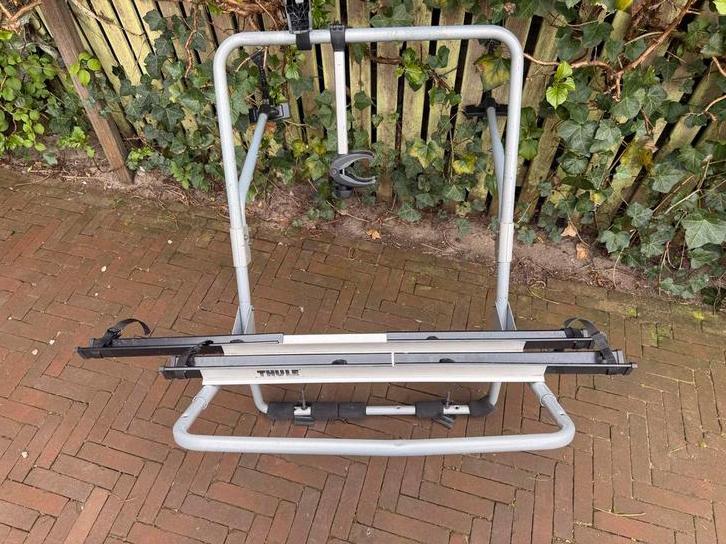 Thule fietsendrager voor achterklep, Ophalen, 2 fietsen, Gebruikt, Achterklepdrager