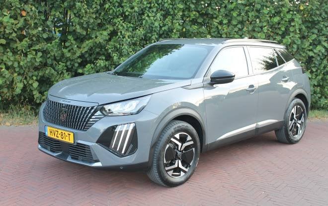 PEUGEOT 2008 1.2 Hybrid 136pk e-DCS6 Allure, Auto's, 1272 kg, 136 pk, Gebruikt, Euro 6