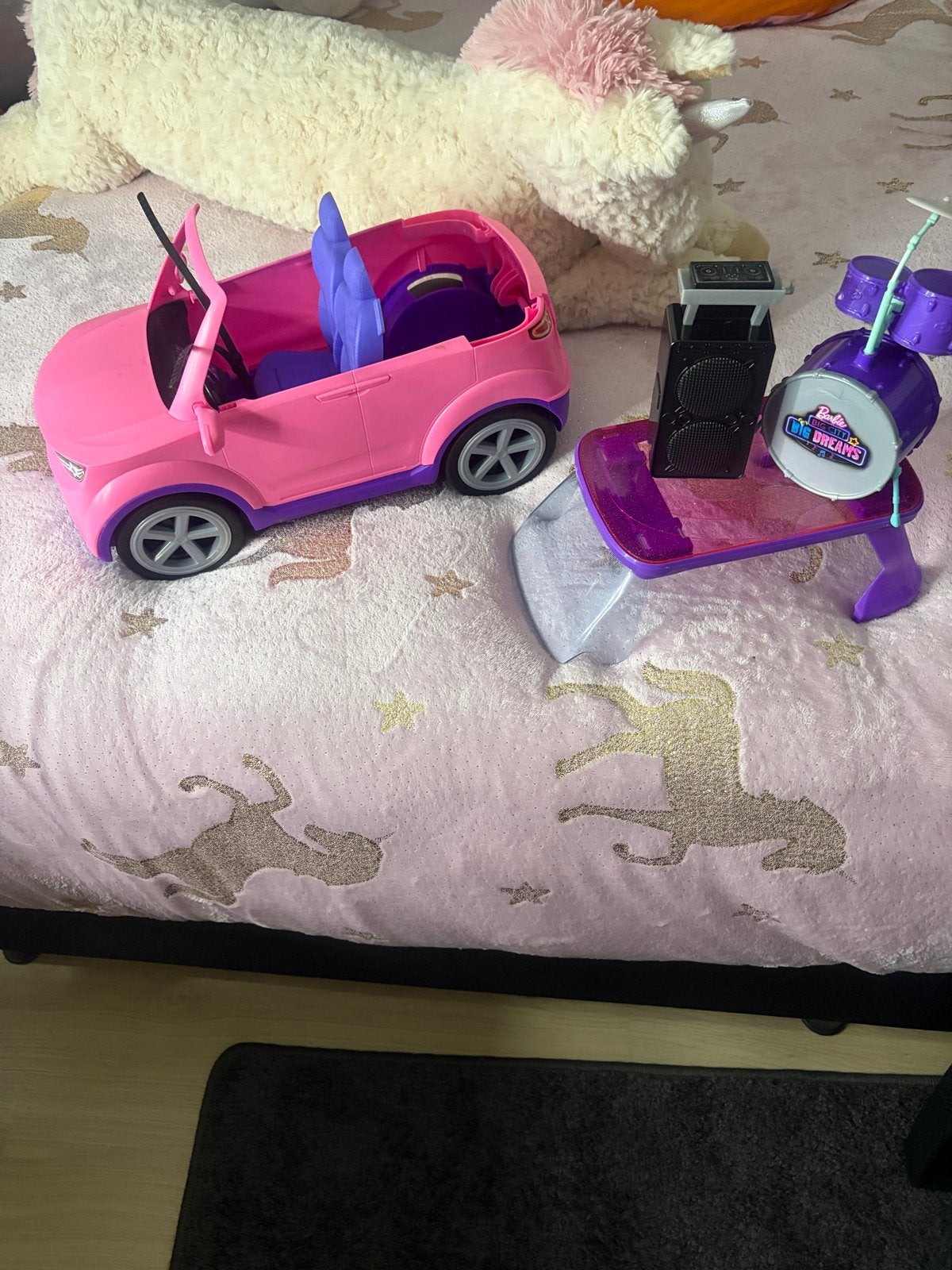 Barbie auto met muziekinstrumenten, Ophalen, Zo goed als nieuw